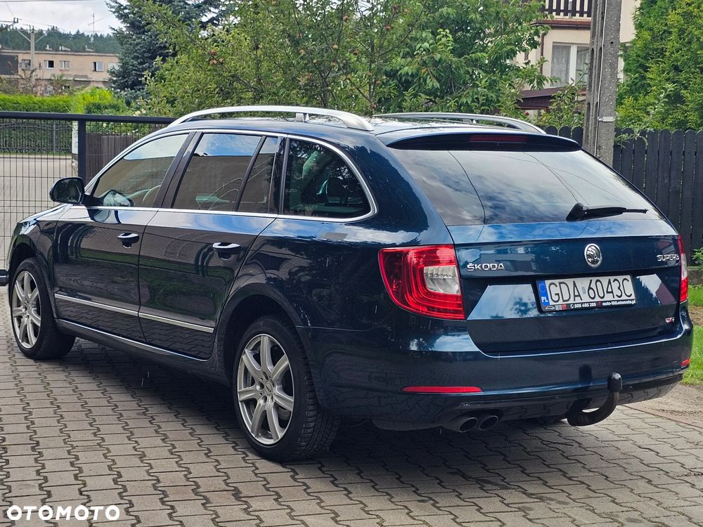 Skoda Superb 2.0 TDI 4x4 Elegance - 7