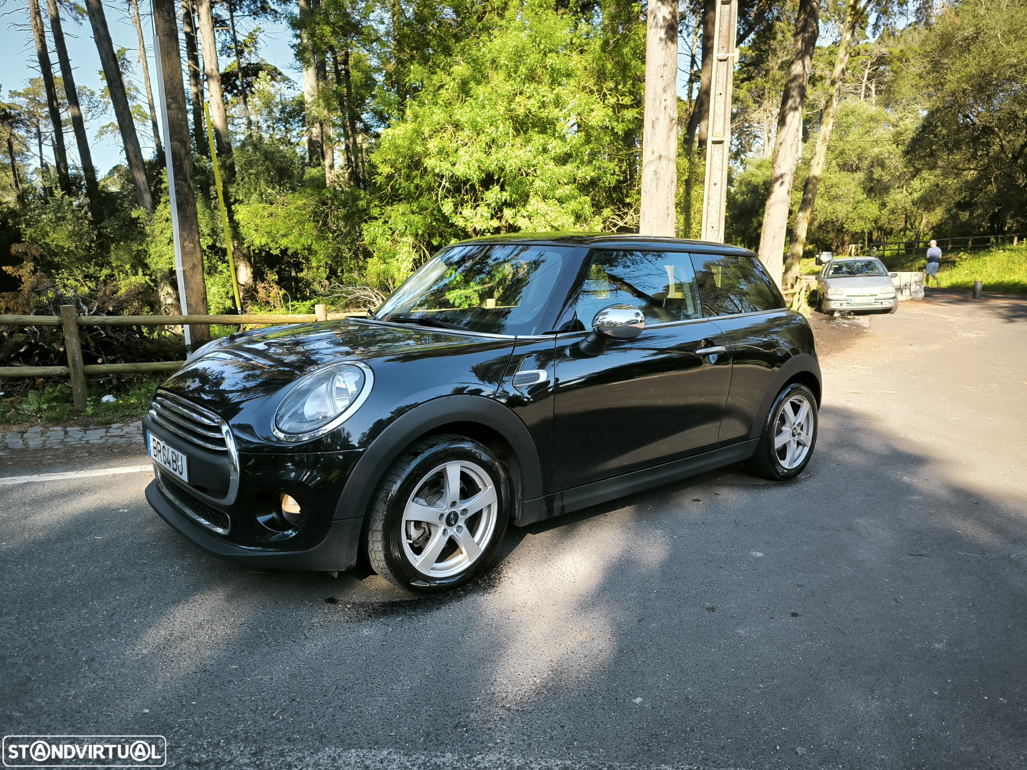 MINI 3 Portas One D - 1