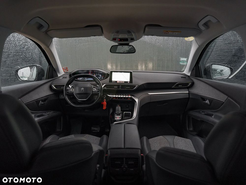 Peugeot 3008 BlueHDi 130 Stop & Start EAT8 Allure - 17