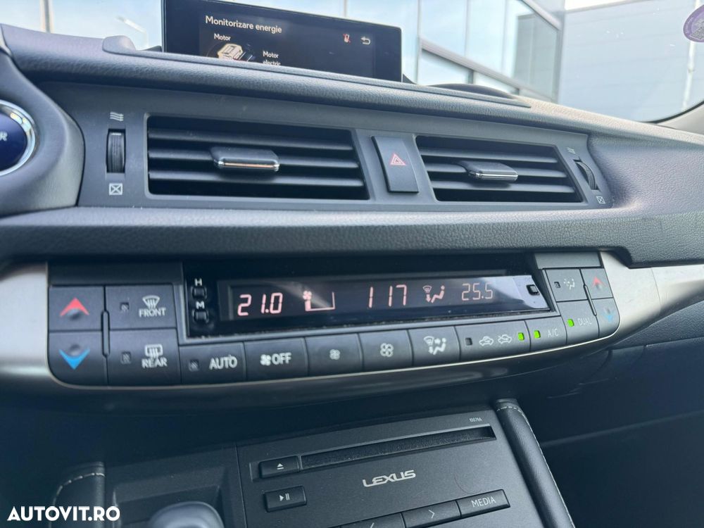 Lexus CT 200h Aut. Business - 23