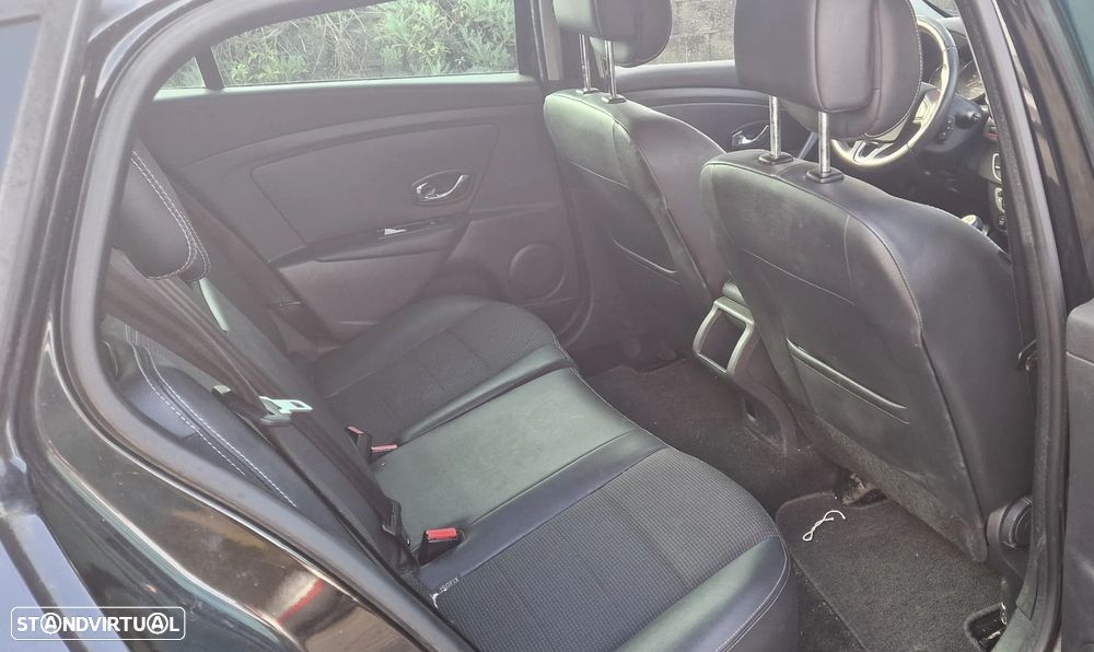 Renault Mégane Sport Tourer 1.5 dCi GT Line SS - 7