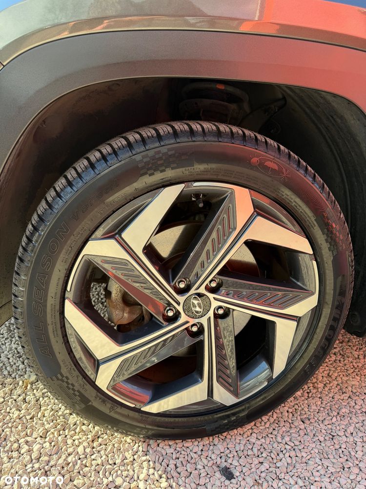 Hyundai Tucson - 32