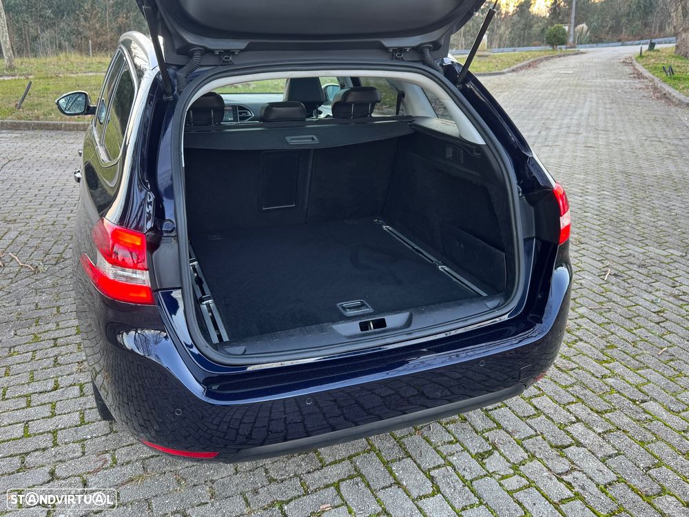 Peugeot 308 SW 1.6 e-HDi Allure J17 - 30