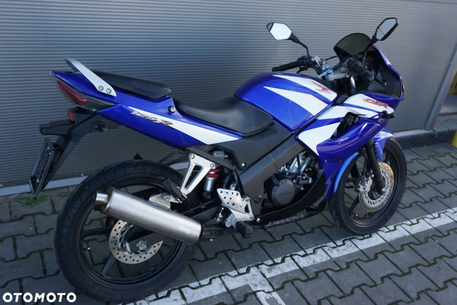 Honda CBR - 3