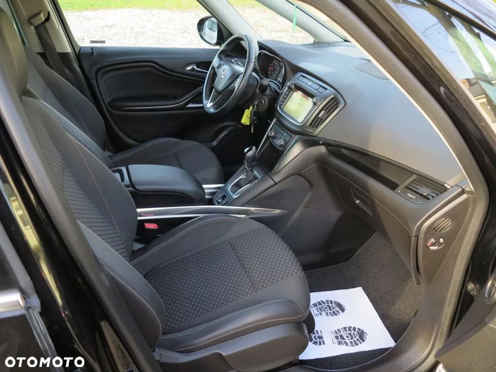 Opel Zafira Tourer 1.4 Turbo Automatik Innovation - 18
