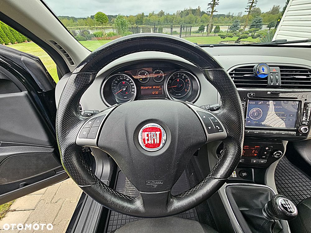 Fiat Bravo 1.4 T-Jet 16V Dynamic NAV - 28