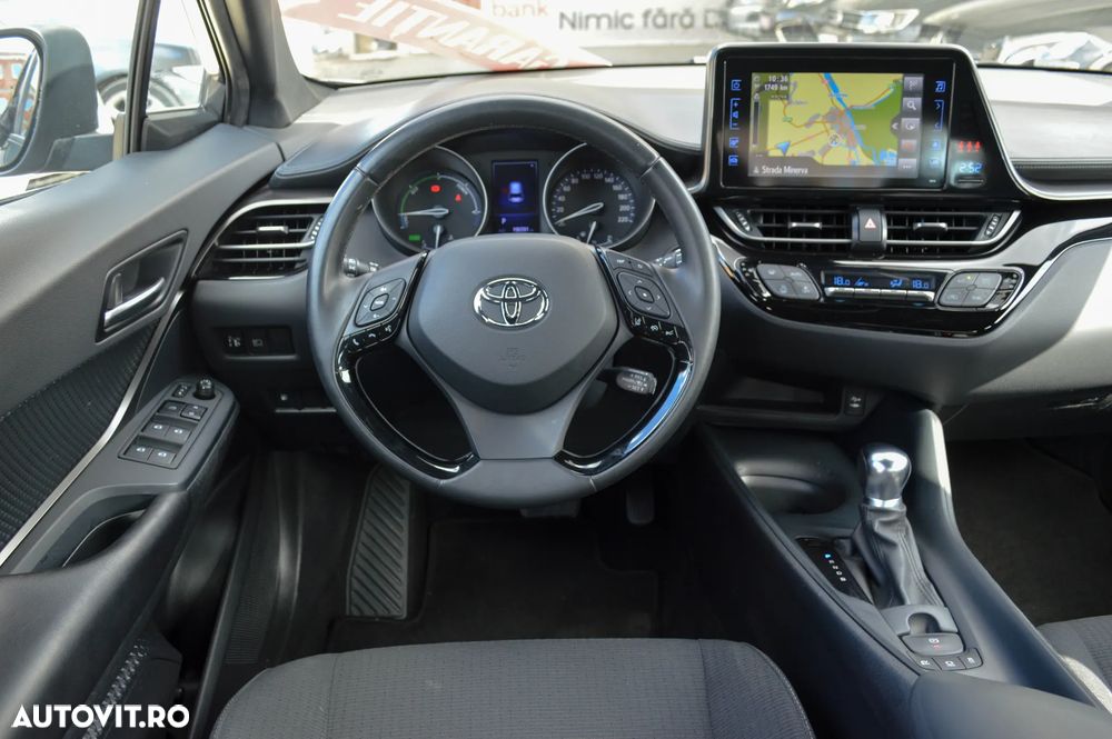 Toyota C-HR Business-Edition - 30