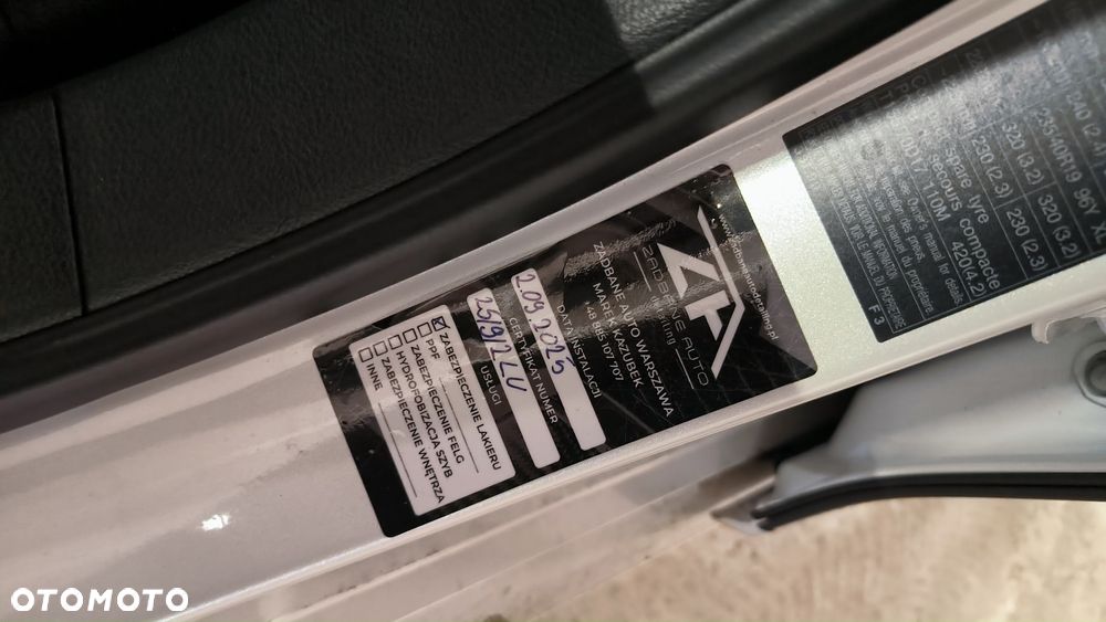 Lexus ES 300h Business Edition - 7