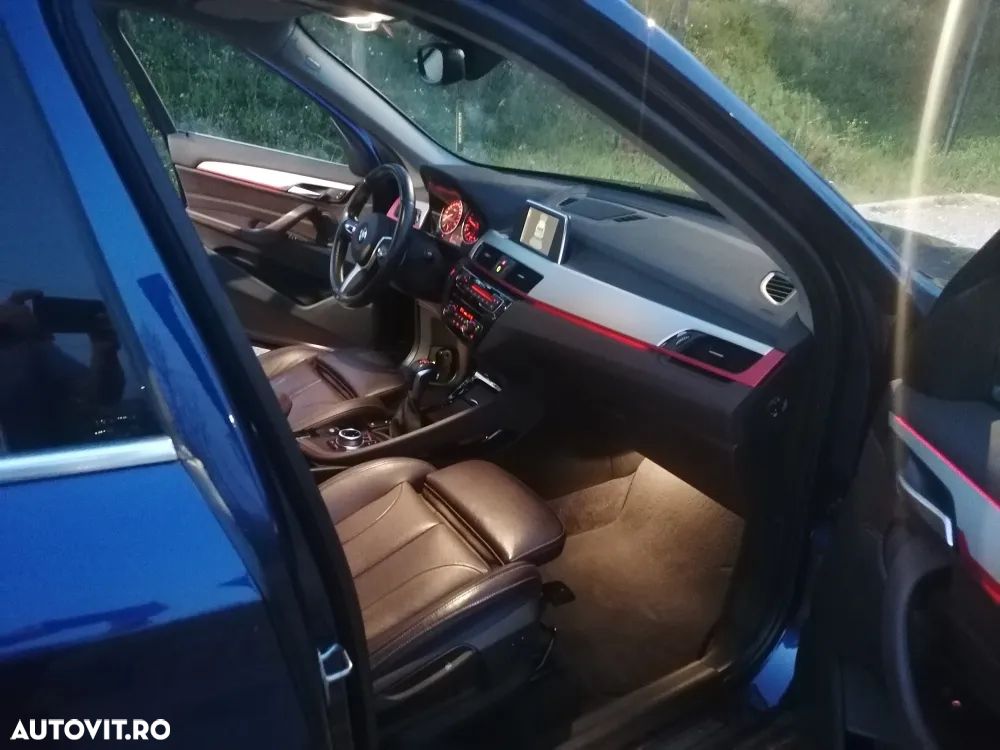 BMW X1 xDrive20i AT Sport Line - 18
