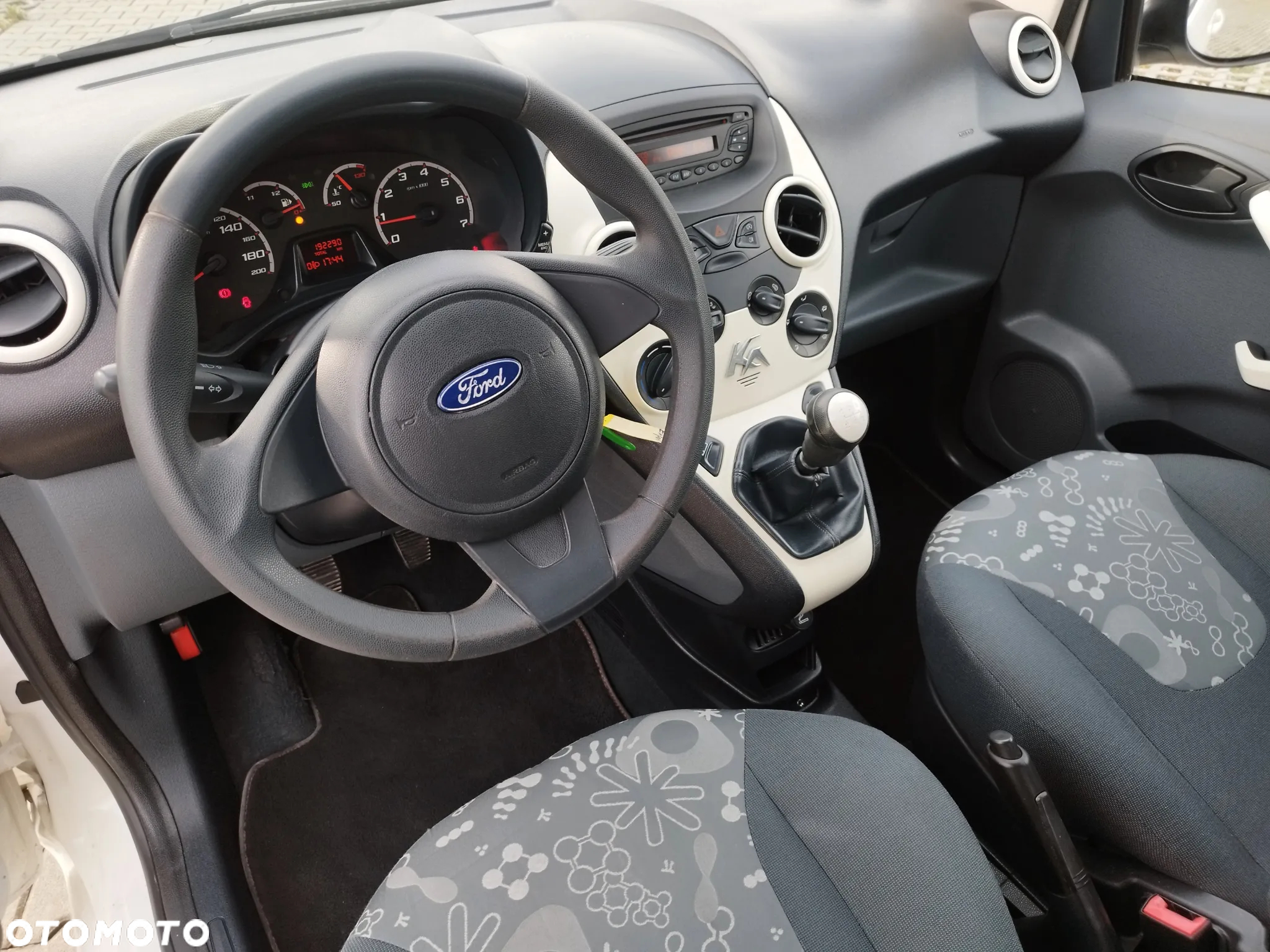 Ford KA 1.2 Start-Stopp-System Champions Edition - 15