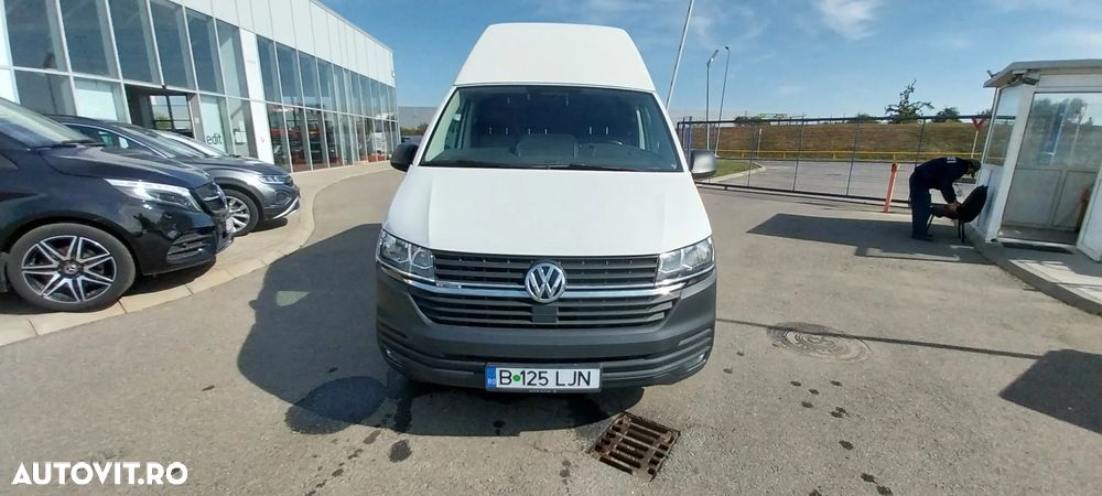 Volkswagen Transporter - 9