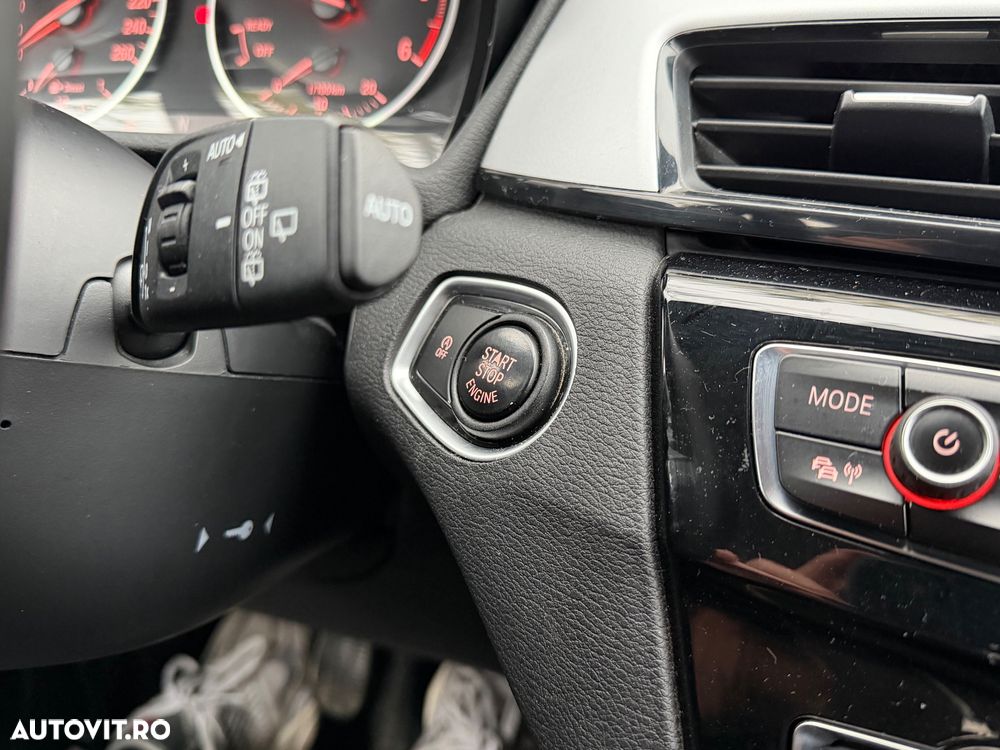 BMW X1 xDrive18d - 18