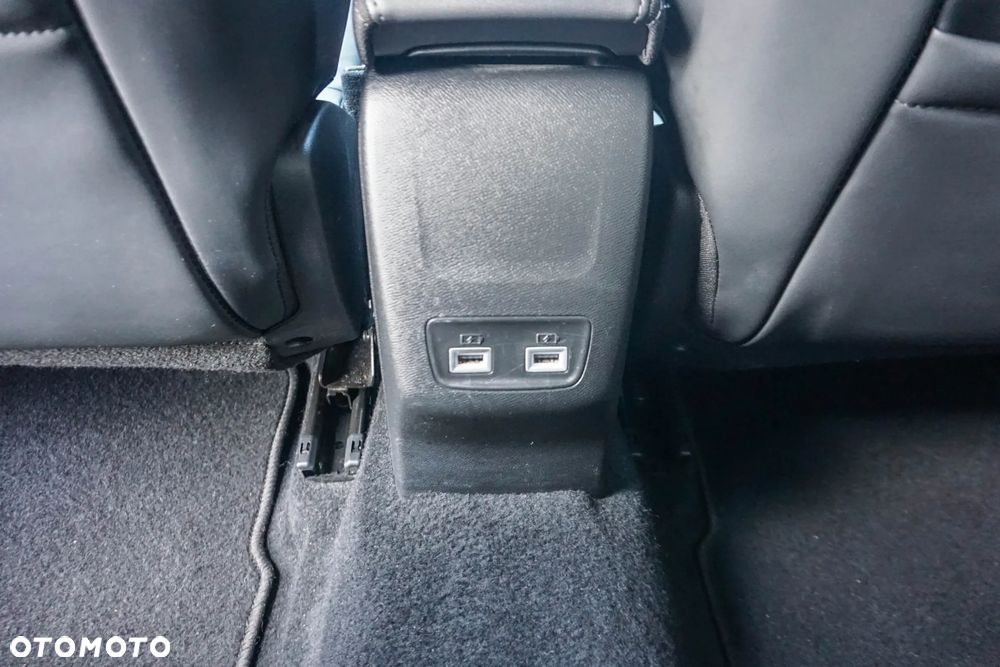 Peugeot 2008 1.2 PureTech Allure Pack S&S EAT8 - 30