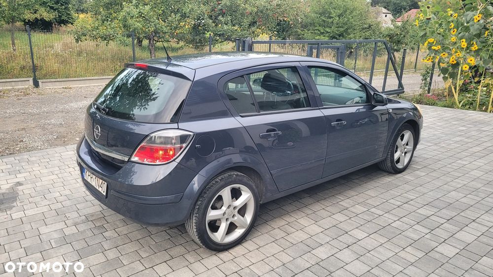 Opel Astra 1.6 Enjoy - 3