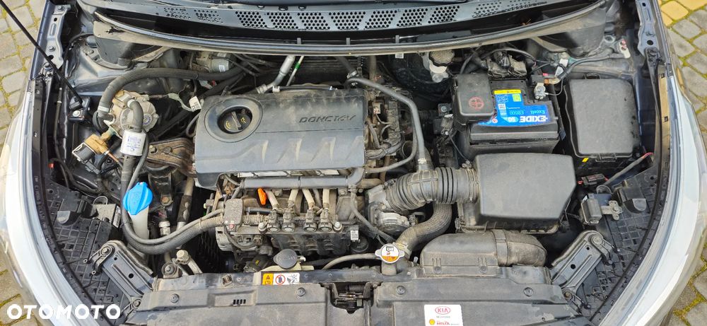 Kia Ceed 1.4 CVVT Dream Team Edition - 11