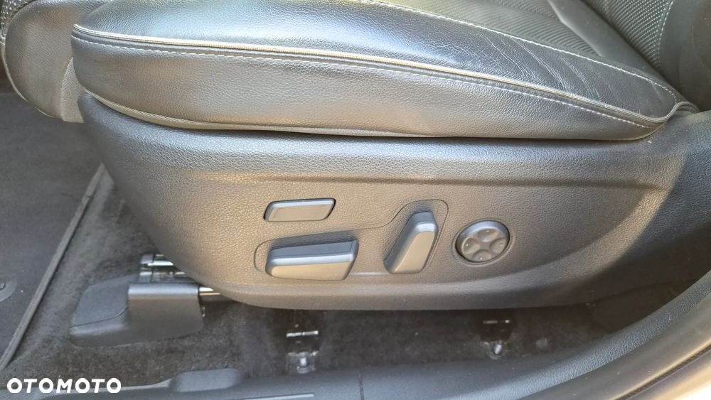 Hyundai Santa Fe - 23