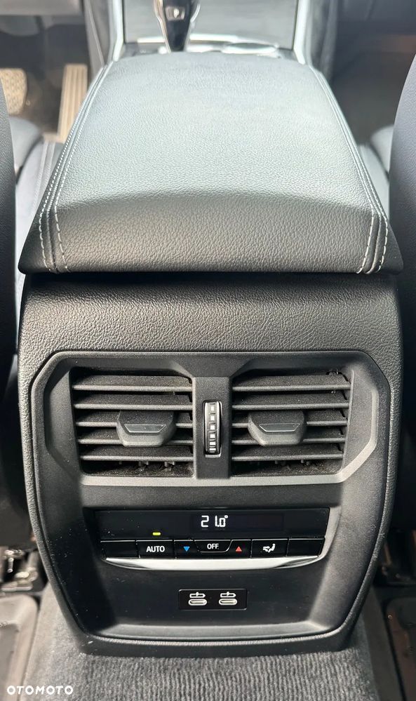 BMW Seria 3 320d xDrive Luxury Line - 14