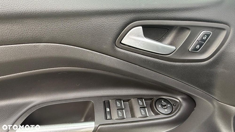 Ford Kuga 2.0 TDCi 4x4 Individual - 21