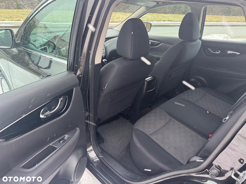 Nissan Qashqai 1.6 dCi 4 x 4 DPF Start/Stop acenta - 17