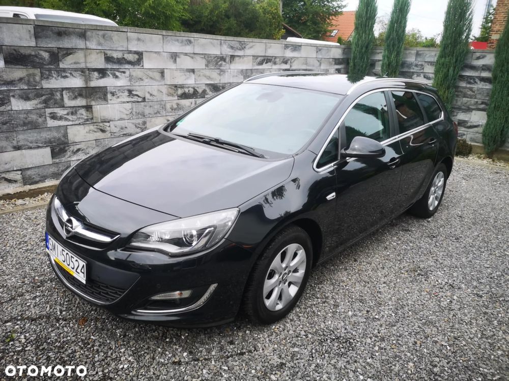 Opel Astra 1.4 Turbo Exklusiv - 1