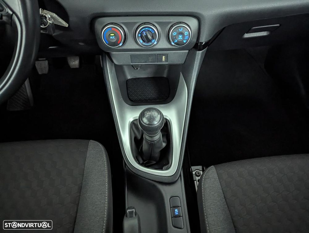 Toyota Yaris 1.5 VVT-i Comfort - 26