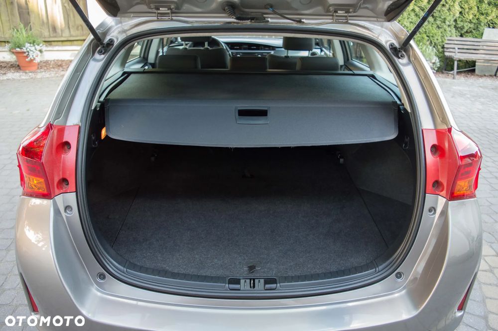 Toyota Auris - 35