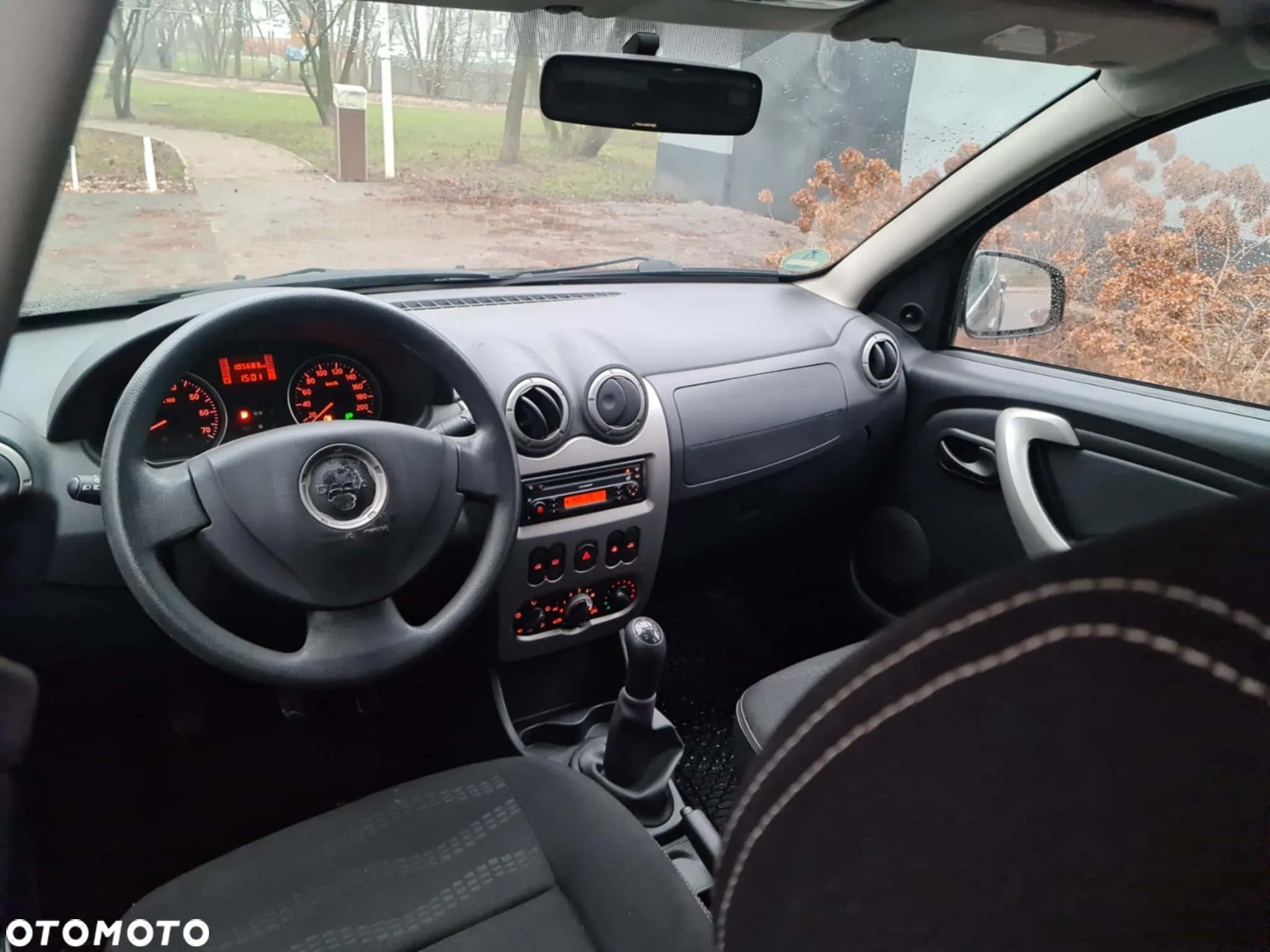Dacia Sandero 1.6 MPI Stepway - 10