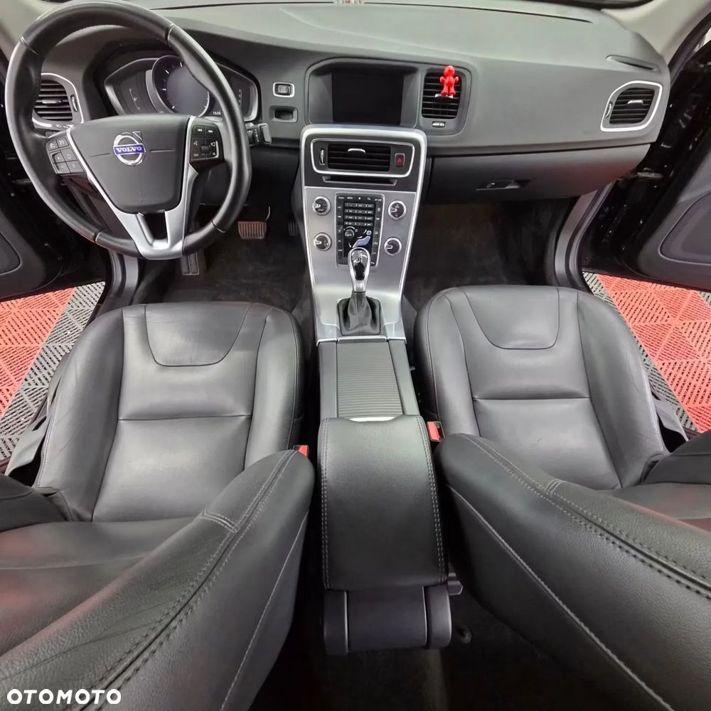 Volvo S60 D2 Drive-E Momentum - 18