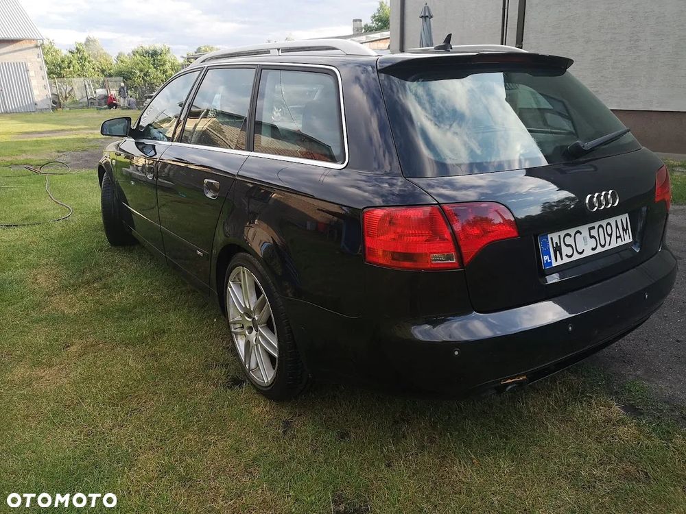 Audi A4 - 4