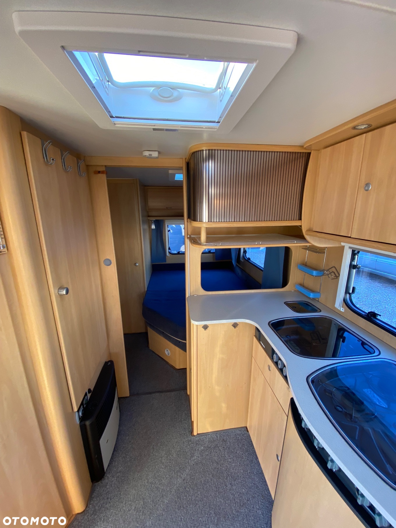 Dethleffs 510 camper - 6