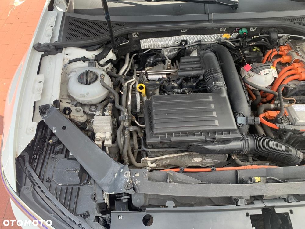 Volkswagen Passat 1.4 TSI Plug-In-Hybrid GTE - 14