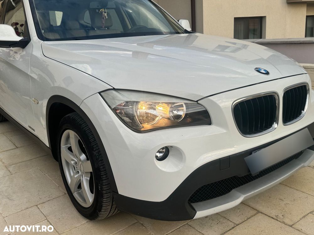 BMW X1 xDrive18d - 9
