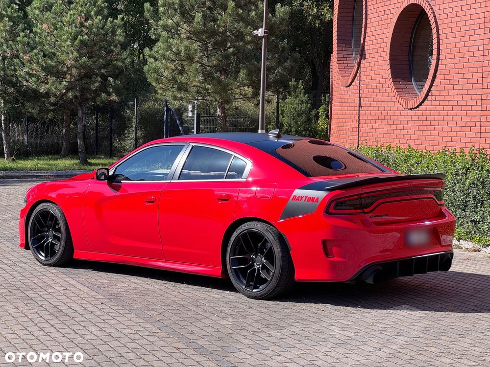 Dodge Charger 5.7 R/T Daytona - 19