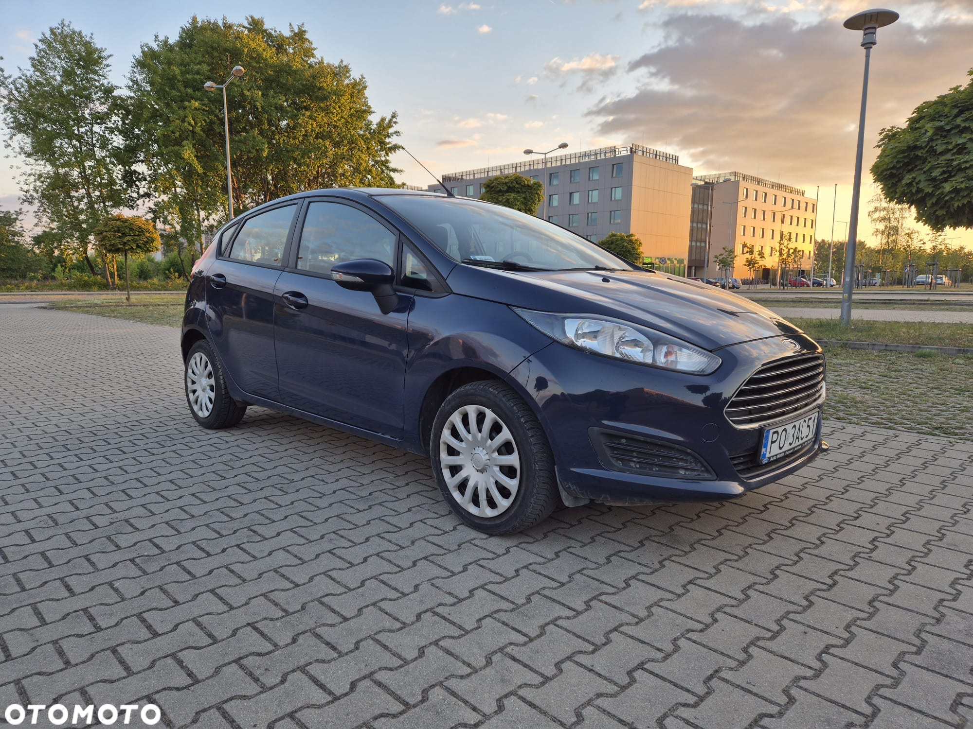 Ford Fiesta 1.4 Trend - 8
