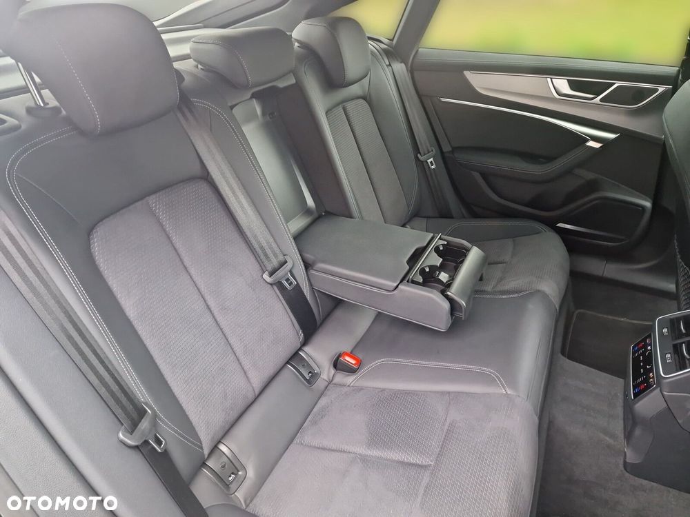 Audi A7 Sportback - 12