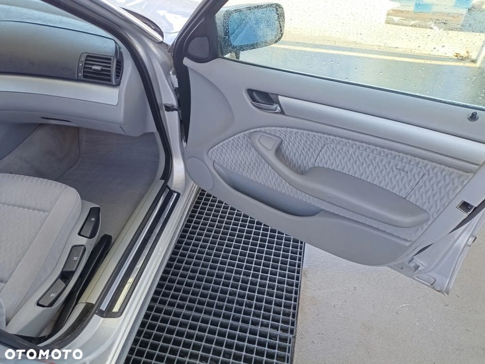 BMW Seria 3 - 37