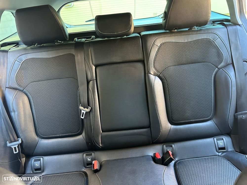 Renault Mégane Sport Tourer ENERGY dCi 110 EDC BOSE EDITION - 14