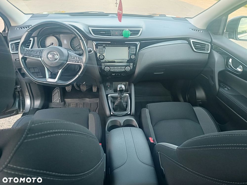 Nissan Qashqai 1.3 DIG-T N-Connecta - 6