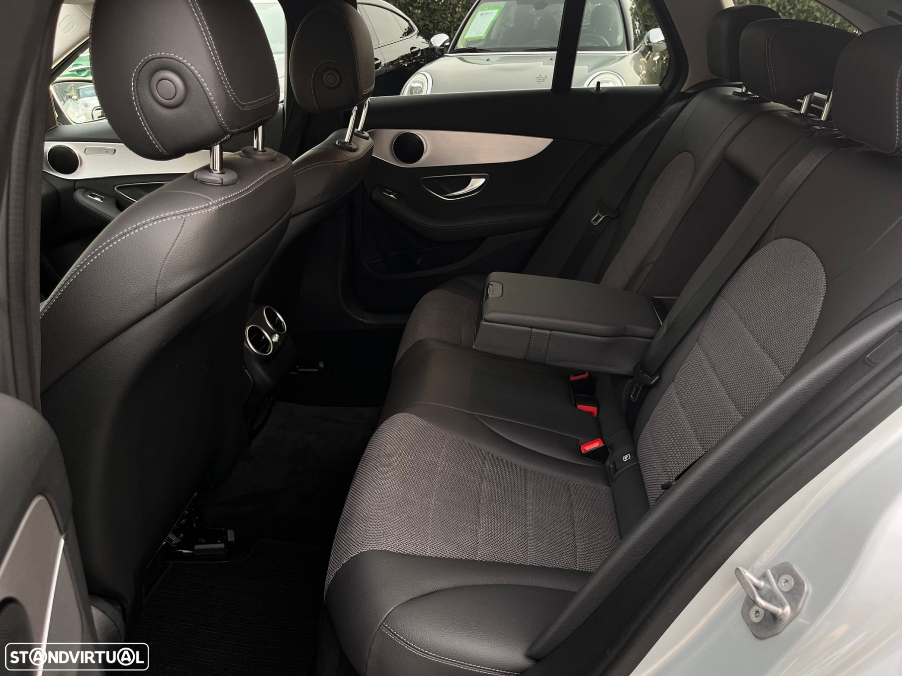 Mercedes-Benz C 300 de Avantgarde - 44