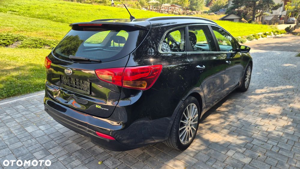 Kia Ceed 1.4 CRDi 90 Spirit - 4