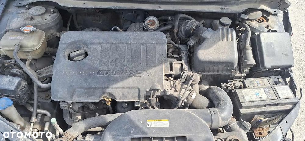 KIA CEED I 1,6 CRDI 116KM chłodnica wody - 1