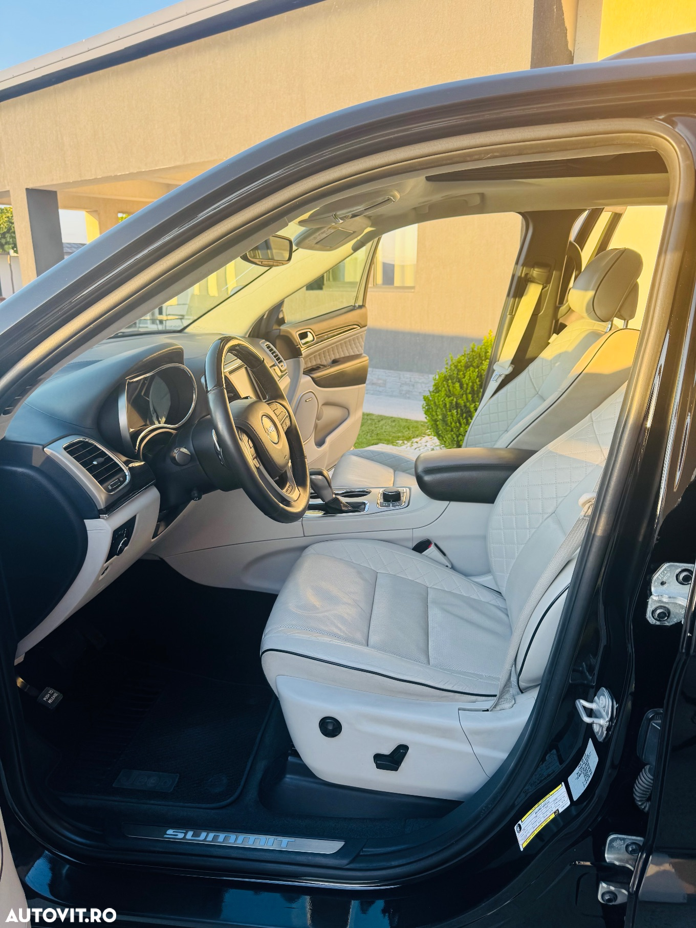 Jeep Grand Cherokee 3.0 TD AT Summit - 19