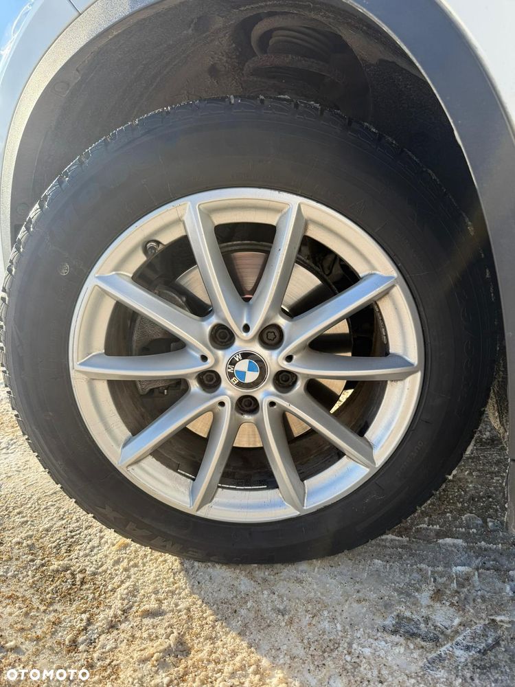 BMW X1 sDrive18d - 10