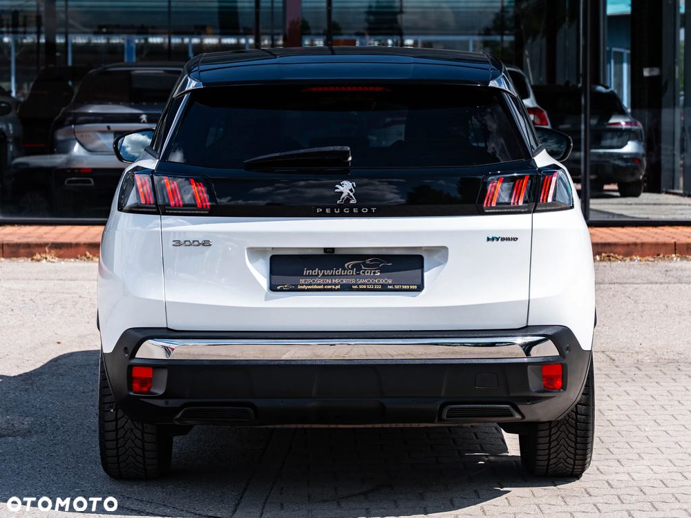 Peugeot 3008 1.6 PureTech HYbrid Allure S&S EAT8 - 18