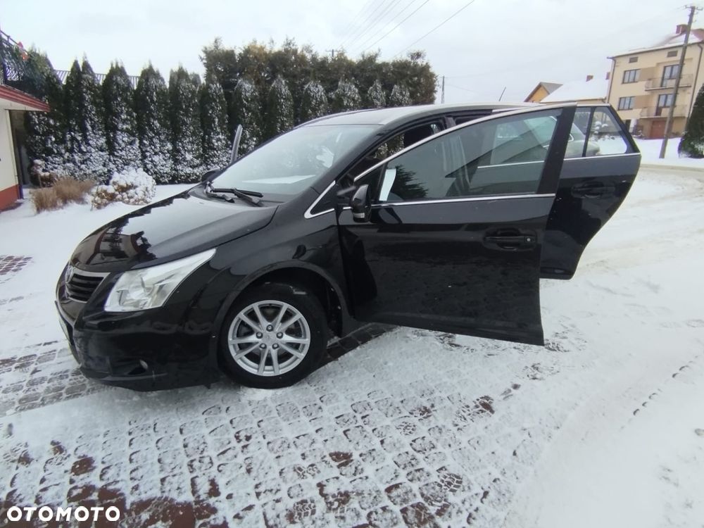 Toyota Avensis 1.8 Executive - 22