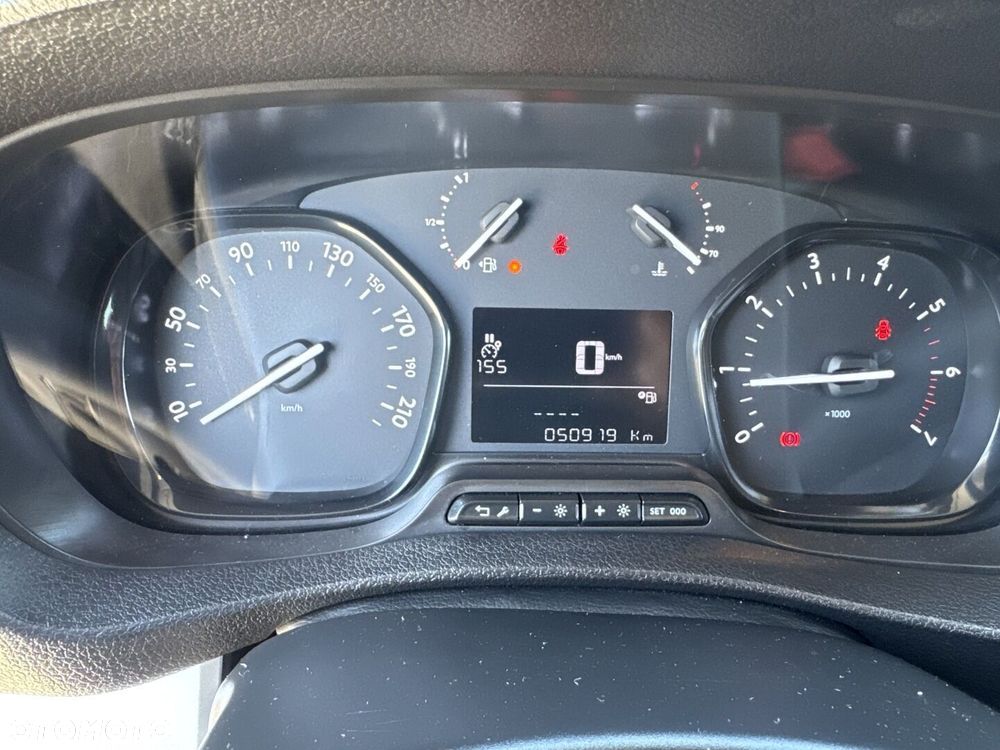 Toyota Proace Verso 2.0 D4-D Long Business - 19