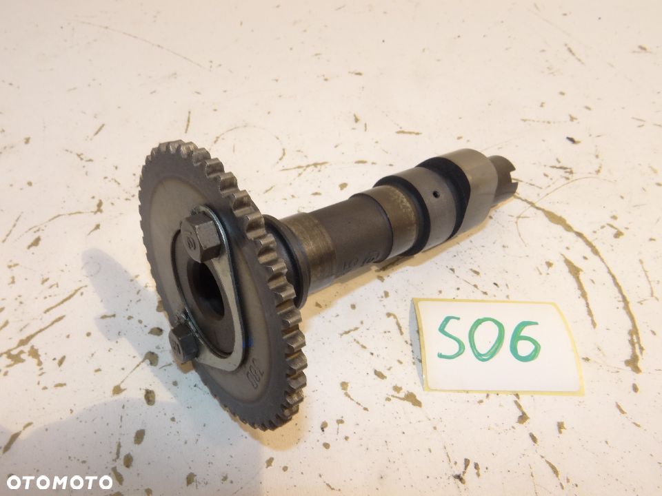 Suzuki VS 1400 Intruder wałek rozrządu przód S06 - 2