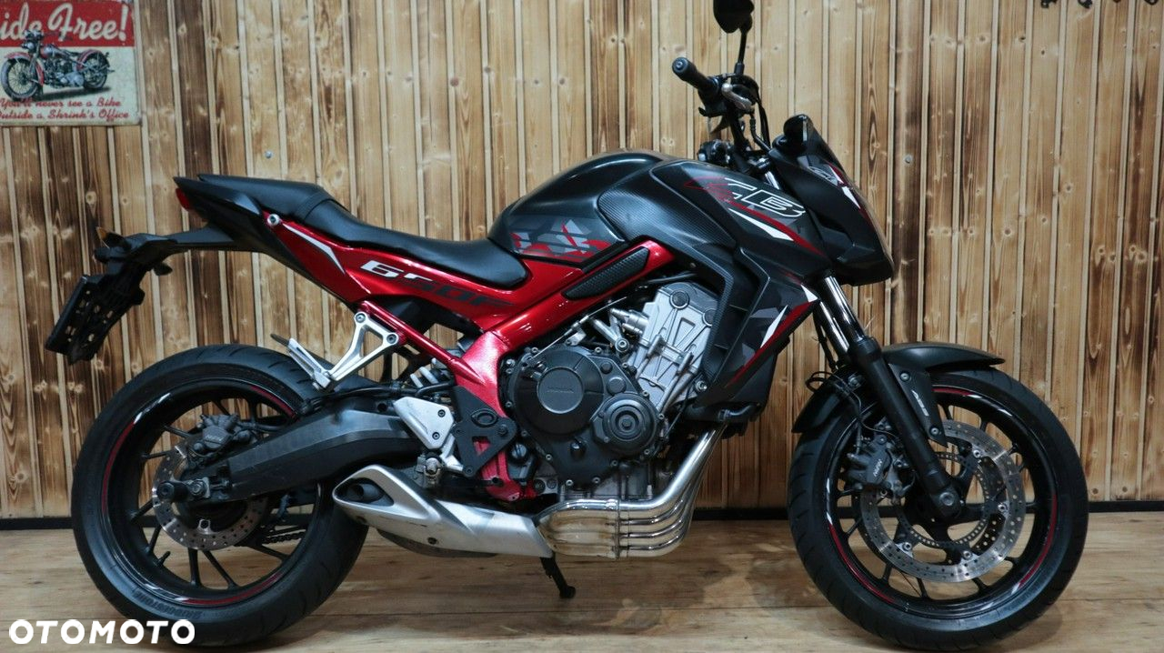 Honda CB - 12