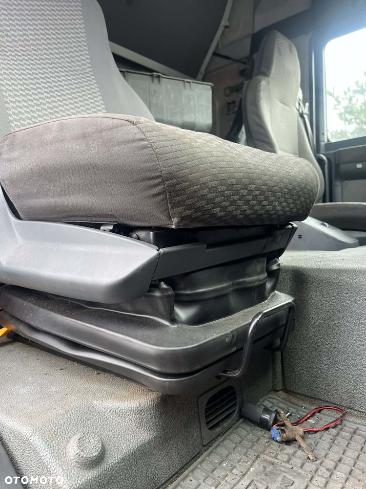 Fotel pasażera / FOTEL PRAWY Man TGL EURO 4 pneumatyczny !! WYSYŁKA - 5