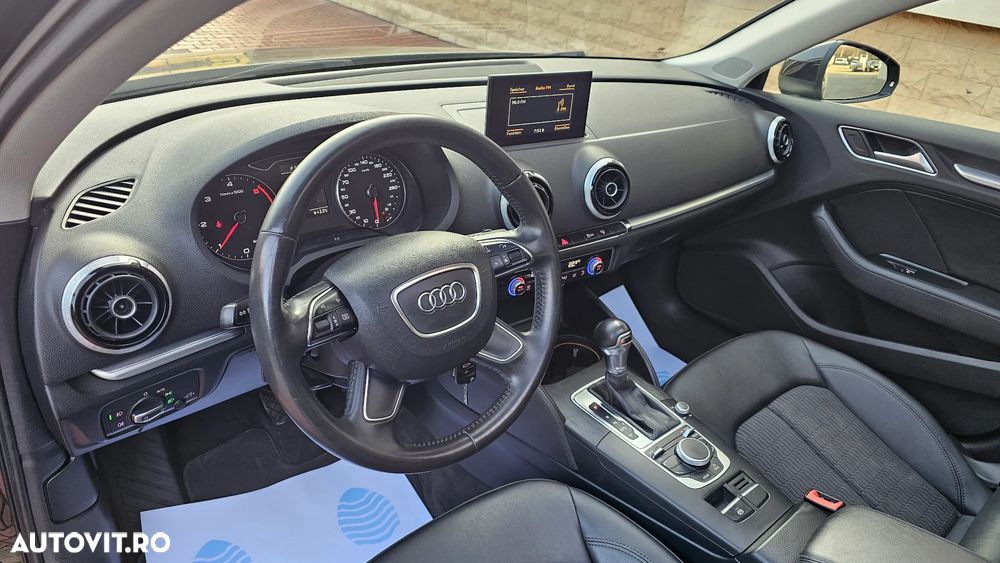 Audi A3 1.6 TDI ack S tronic S line Sportpaket - 18